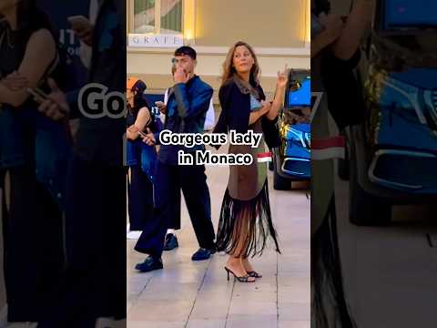 🇲🇨Gorgeous lady #monaco #luxury