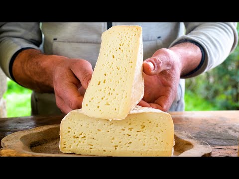How The Most Ancient Roman Pecorino Cheese is Made in Italy (Caciofiore) | Claudia Romeo