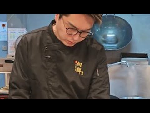 家常菜分享~够姜比翼双飞蒸大鱼头@粤向群炜哥 #抖音美食创作者 #地道美食 #家常菜分享 #鸡翅 #鱼头