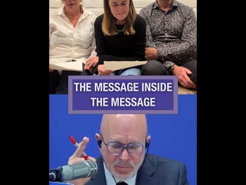 Why the Guthries Aren't Really Talking to "Mama"