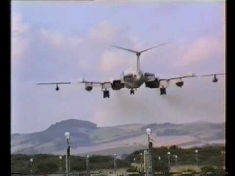 HP Victor - Last Leuchars airshow 1993