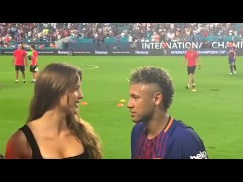 WHEN CELEBRITIES GET FLIRTY!