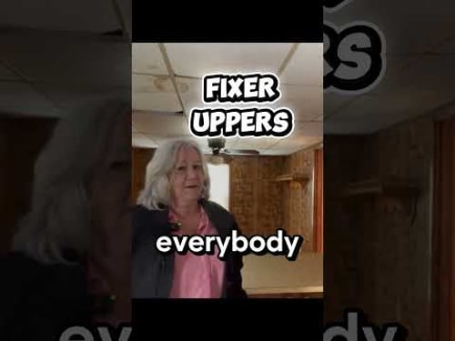 Thinking about buying a fixer upper? 🏚️➡️🏡