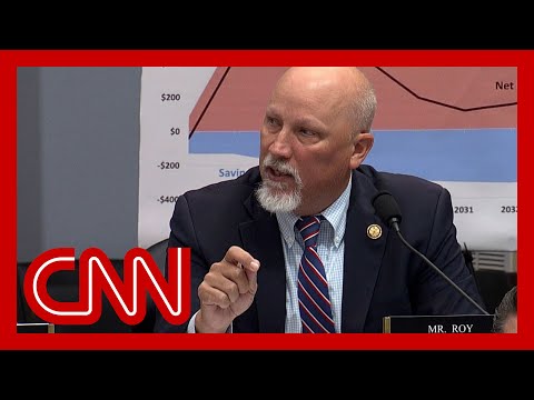 GOP hardliners deal major blow to Trump agenda