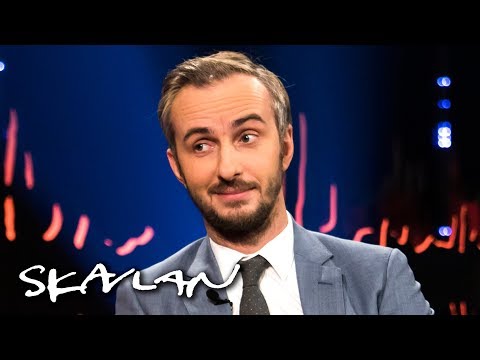 German comedian Jan Böhmermann wrote Erdoğan sex poem – opens up on the scandal | SVT/NRK/Skavlan