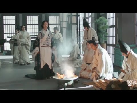 🌙King Qin died, Hao Lan not only didn't cry, also burned all the things he gave