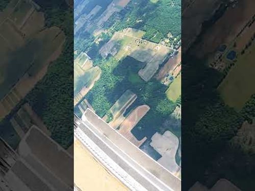 Beginner skydiver pulls parachute too low after 3500ft exit #skydiving #skydiver #hopnpop