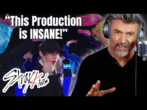 Pro Vocal Coach Reacts: 'Ceremony'-Stray Kids