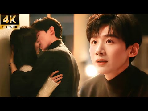 The CEO brought Cinderella home and they kissed secretly in the bedroom🔥😎