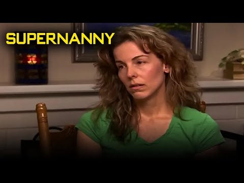 These Triplets Are Driving Mom Crazy! | Supernanny