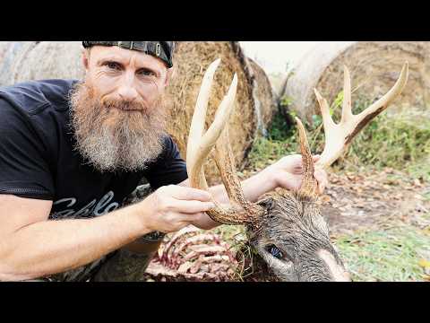 30 Days Hunting Deer in Canada – Arrow Kills, Swamp Survival & Building a Swamp Log Road!