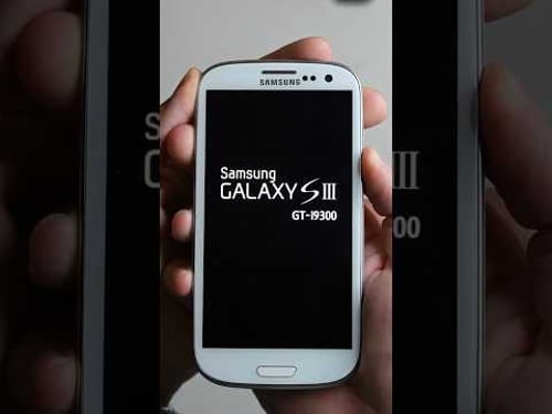Samsung Galaxy S3 in 2025 😱