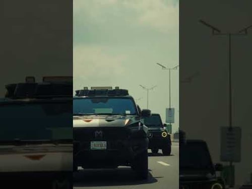 Saglev M-Hero 917 vs Merrcedes Benz G63 AMG - Which one is faster?