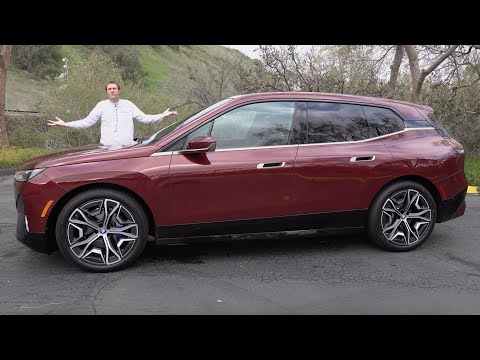 The 2022 BMW iX Is a Futuristic $100,000 Electric Luxury SUV
