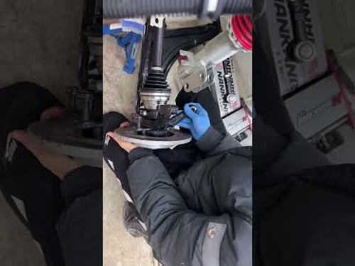 Custom drive shafts fitted in, that grease gets everywhere #mk1golf #vr6 #r32