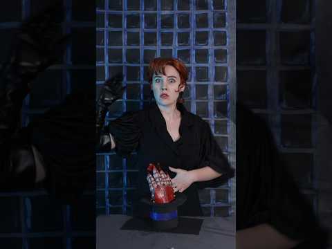 this might be my new favorite cosplay π DAAYY-Oπ£οΈ #cosplay #beetlejuice