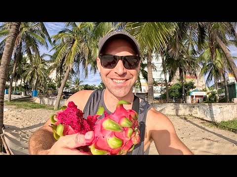 Why is Everyone Going to Da Nang Vietnam?! 🇻🇳 (First Impressions)