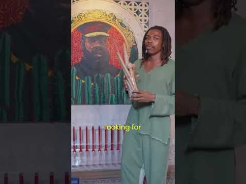 Chimamanda Ngozi Adichie helped inspire this iconic bench design #africaninteriors #joshegesi