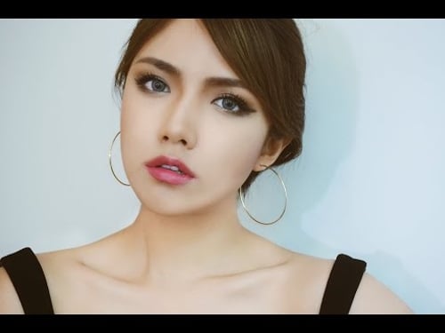 欧美风Hot Girl美黑深邃妆容