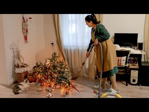 Christmas Routine | Fallen Tree | Cozy Christmas Atmosphere | Gift Wrapping and Winter Food