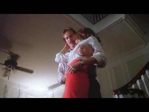 让少妇堕落的男人,却落入富婆圈套,情欲诱惑的背后,是富婆策划3年的阴谋,男人沾上这种女人就惨了