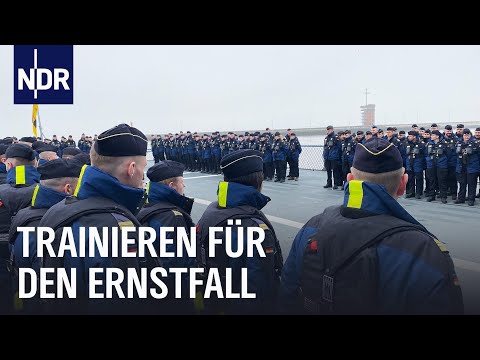 Mit der Fregatte "Hamburg" über die Nordsee | Die Nordreportage | NDR Doku