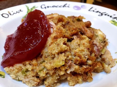 Cooking Turkey Dressing!