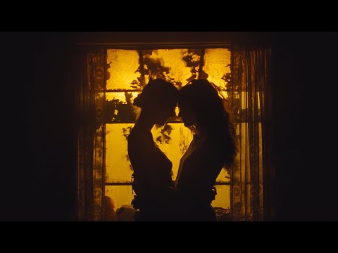 Why colorists prefer THIS saturation trick?