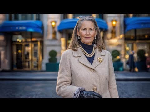 The Coats Women Always Come Back To | Timeless Style for Cold Seasons