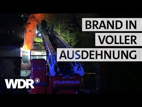 Burning sauna - house in flames | S05/E05 | Fire & Flame | WDR