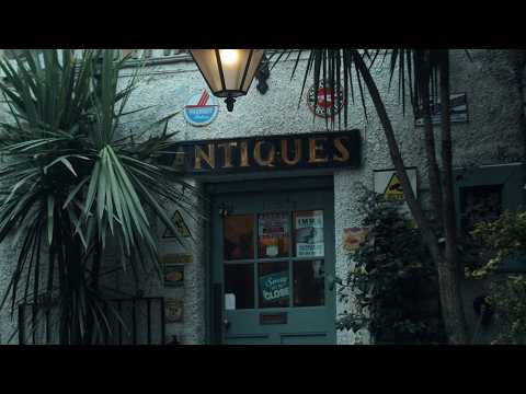 Meet the Man Who Has Run an Antique Shop for 27 Years His Own Way | Courtyard Antiques in Edinburgh