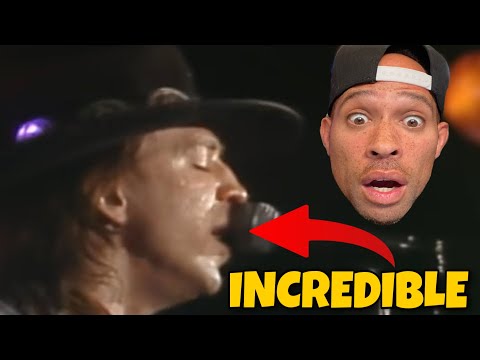 RAPPER reacts to Stevie Ray Vaughan - Texas Flood (Live at the El Mocambo) FIRST TIME! WOW