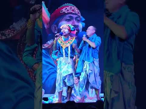 မင်းသားချောအောင်ဇဗ္ဗူ အငြိမ့်ဟာသ #fannyvideo #အောင်ဇဗ္ဗူ