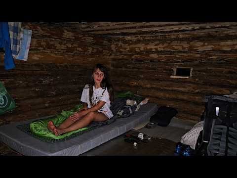 I LIVE ALONE in a HUT in a DEEP FOREST in the NORTH. Part 1.