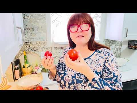 Easy Simple Homemade Tomato Sauce