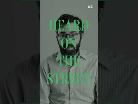 Why Investors Should Hold Onto Megabank Stocks–For Now