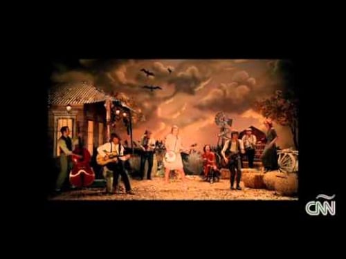 Taylor on CNN Latin America (aka I have no idea what she's saying)