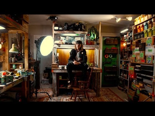 Overhead shelves for my new workbench