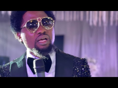 Mc allamano is the best and the most creative, versatile wedding mc, host in Nigeria.