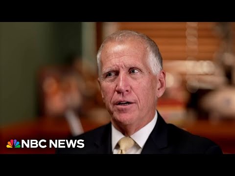 Thom Tillis opens up on which Cabinet secretaries are giving Trump bad advice