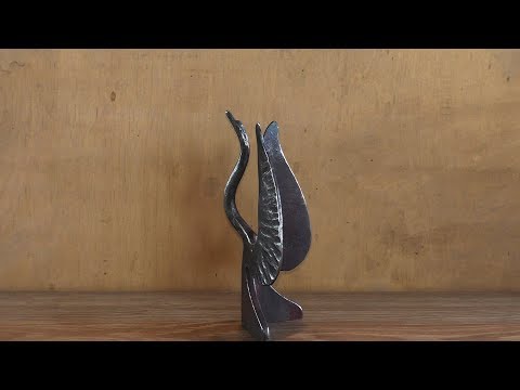 Лебедь из уголка