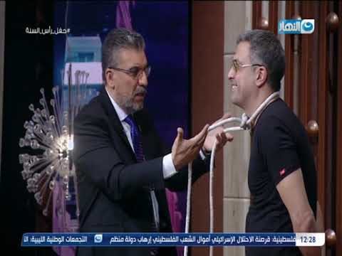 الساحر جينو يخطف جاكيت عمرو الليثي بعد ما كتفه تكتيفة صعبة اوي ولبسه تحت الاحبال