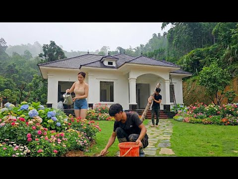 Building and Decorating a Million-Dollar Dream House and Preparing an Off-Grid Farm in the Valley