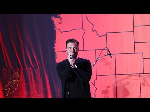 Gil McKinney ft. Louden Swain SPN Chi Con SNS '25