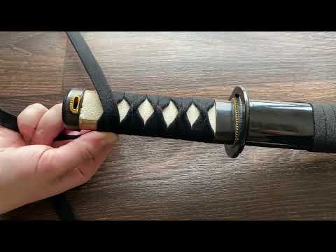 Ukázka Tsuka Ito – oplet rukojeti na tantó