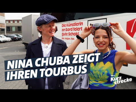 Was wirklich im Tourbus von Nina Chuba abgeht 📺😇 | Kurzstrecke mit Pierre M. Krause