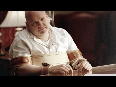 旅馆内,每隔一会就死一人,最后的凶手却出乎所有人的意料!经典惊悚片 豆瓣8.8