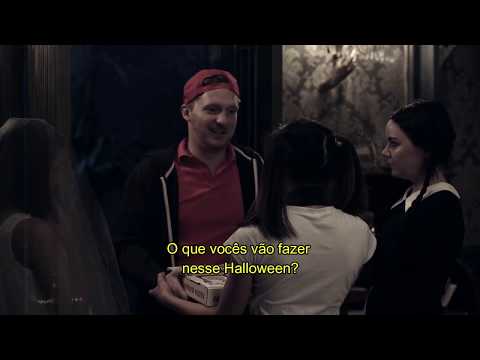 Wednesday Addams Adulta - Noite das garotas (Extra)