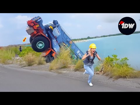 TOTAL IDIOTS AT WORK #682 | Instant Regret Fails Compilation 2025 | Best of the Week