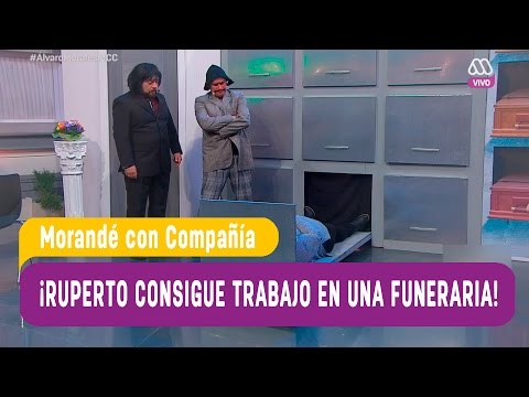 Ruperto consigue trabajo en una funeraria - Morandé con Compañía 2016